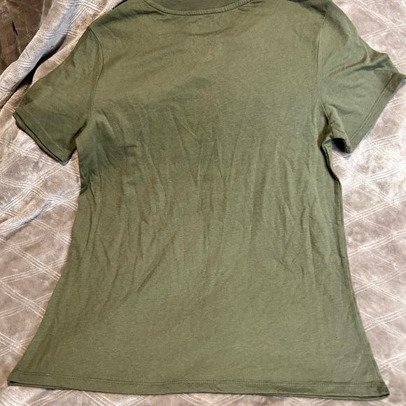 Frida Kahlo by Issac Morris Limited T Shirt - Picture 4 of 5